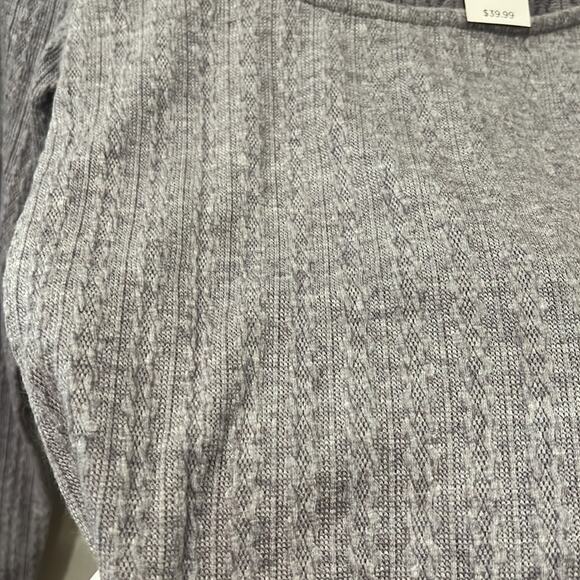 NWT LOFT Textured Longsleeve Scoop Neck Top | Size Small - Picture 2 of 7